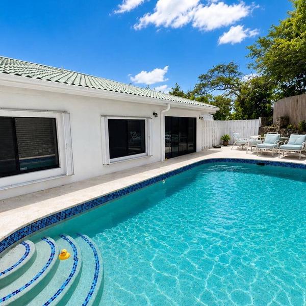 Charming, Hillside Villa with Ocean & Beach Views