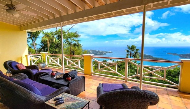 Breathtaking Ocean Views with Pool & Backup Power