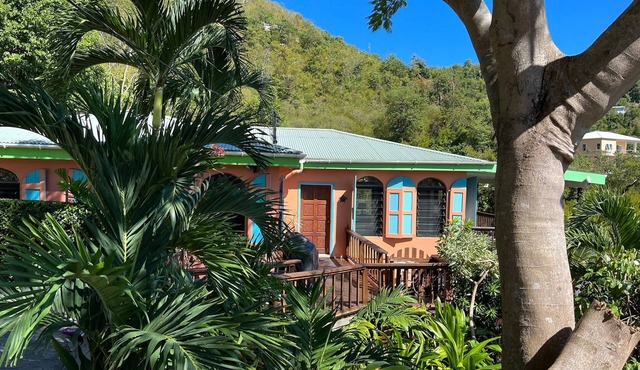 Island Breeze: 10% Discount for August Solar & Batt AC Hot Tub