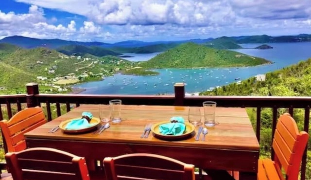Penthouse Views full AC Coral Bay St John, Easy Drive Restaurants, Bars, Beaches