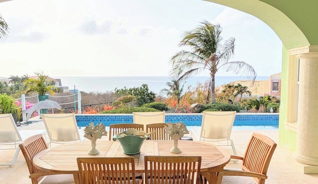 Pristine 6 bed 6 bath villa in the islands premier gated community!