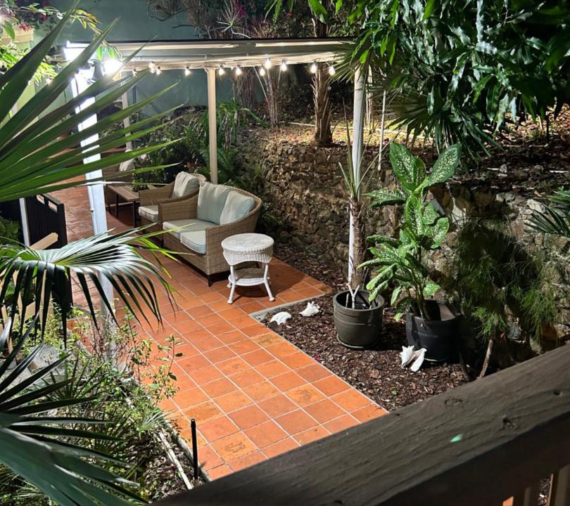 Estate Kings Quarter Hotel | The Green Iguana Hotel
