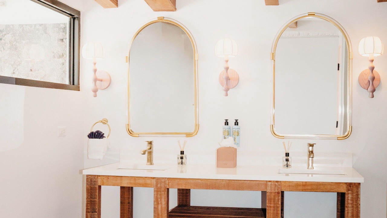 Photo of Bathroom in Estate Queens Quarter