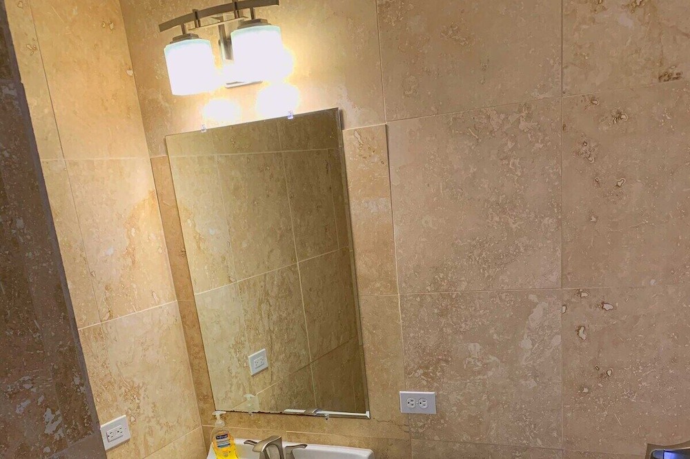 Photo of Bathroom in Estate Concordia East
