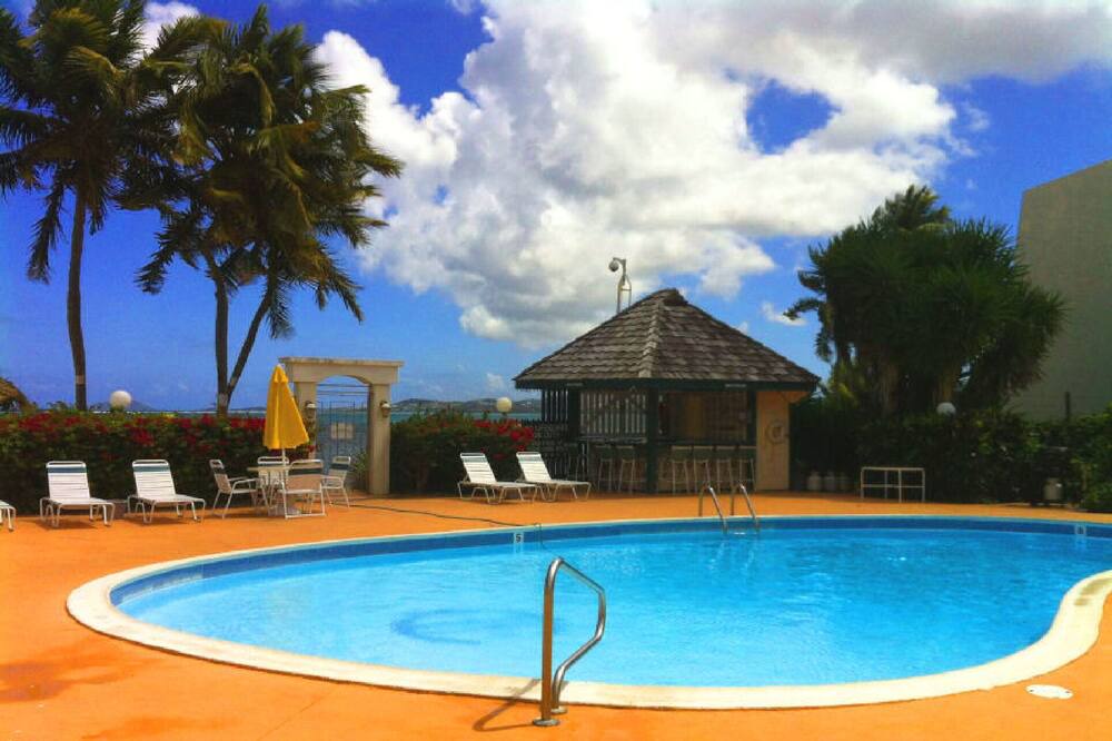 Photo of Outdoor in Estate Golden Rock