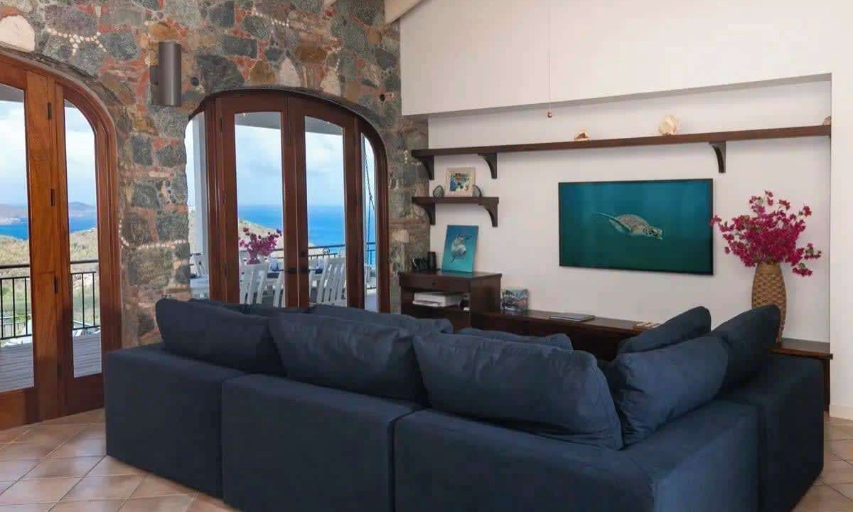 Photo of Bedroom in Point Rendezvous