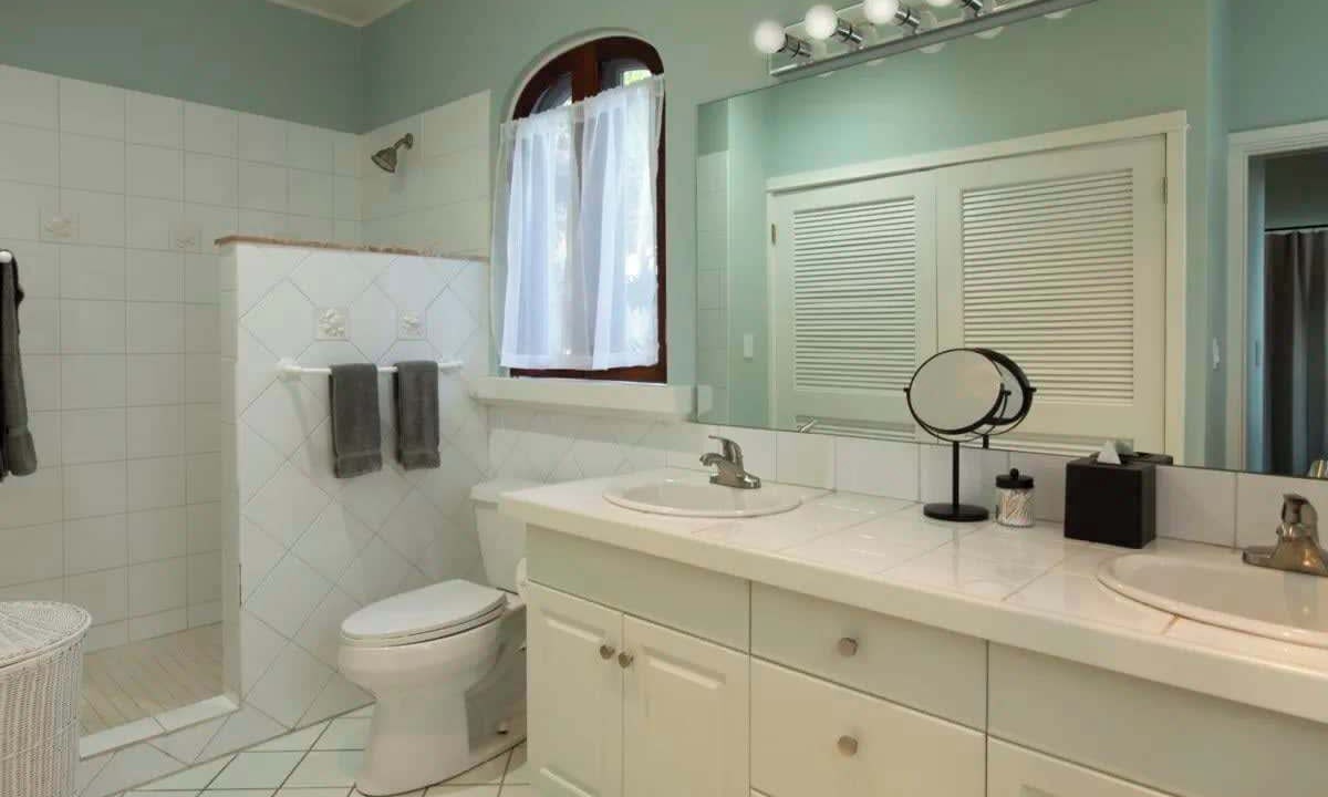 Photo of Bedroom in Point Rendezvous