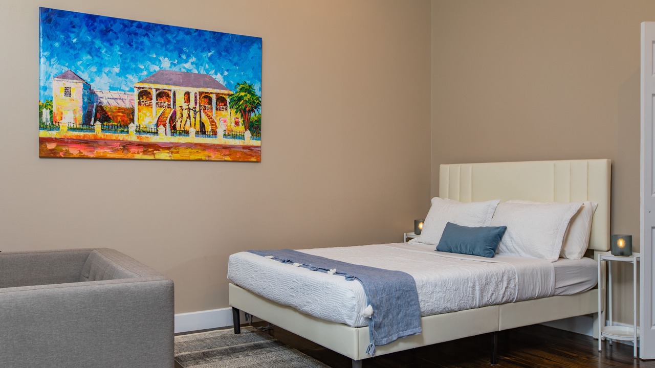 Photo of Bedroom in Estate East Street