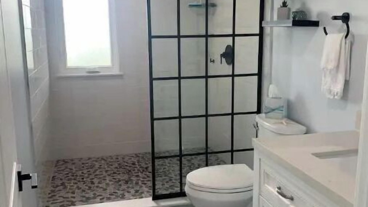 Photo of Bathroom in Estate Glucksberg and Grunwald