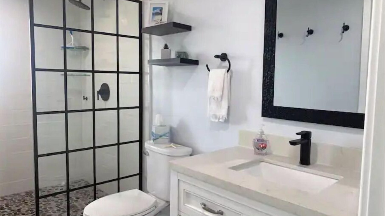 Photo of Bathroom in Estate Glucksberg and Grunwald