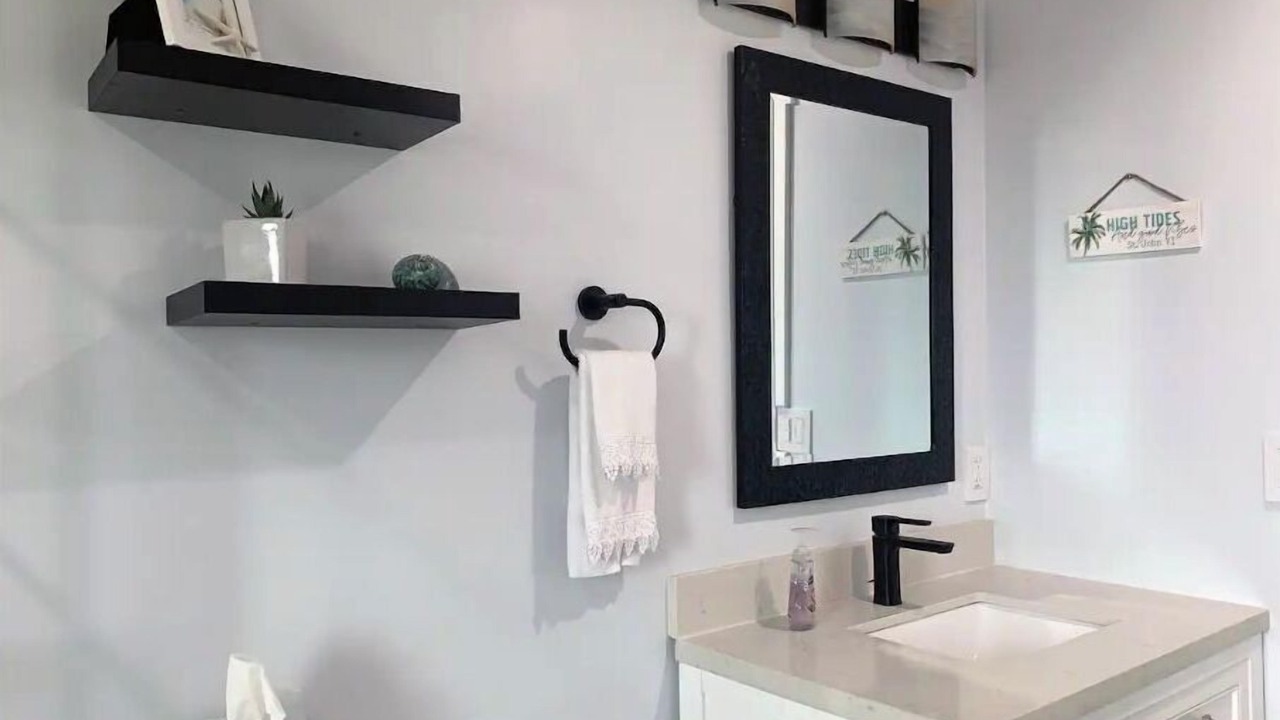 Photo of Bathroom in Estate Glucksberg and Grunwald