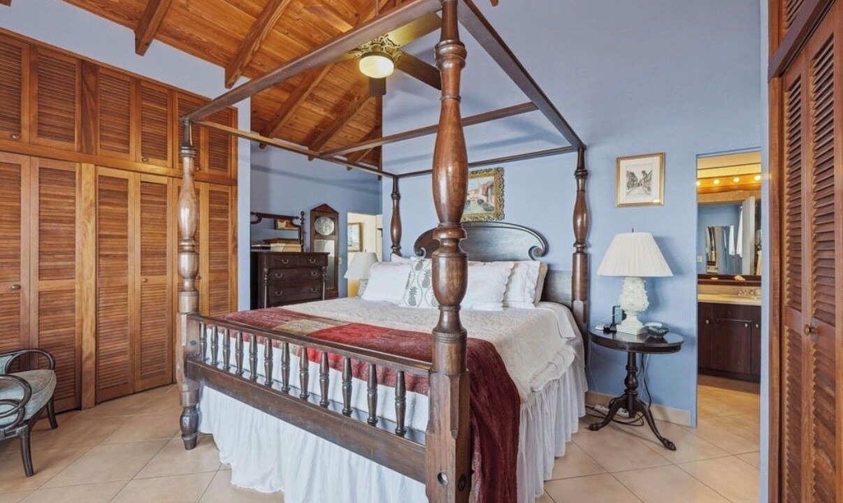 Photo of Bedroom in Estate Rust Up Twist