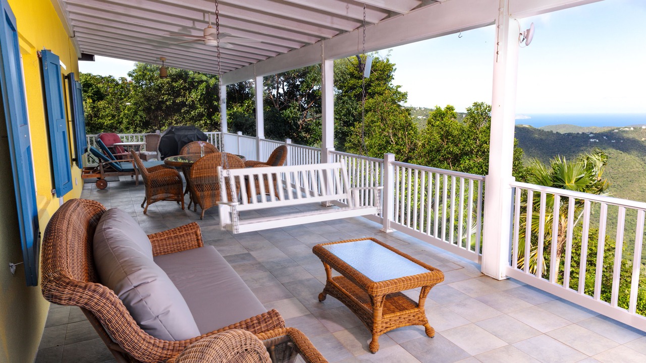 Photo of Patio Balcony in Estate Carolina