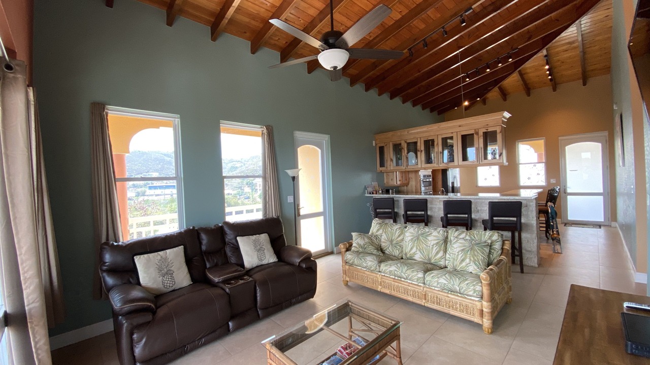 Photo of Livingroom in Benner