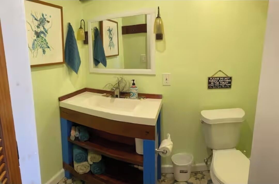 Photo of Bathroom in Estate Carolina