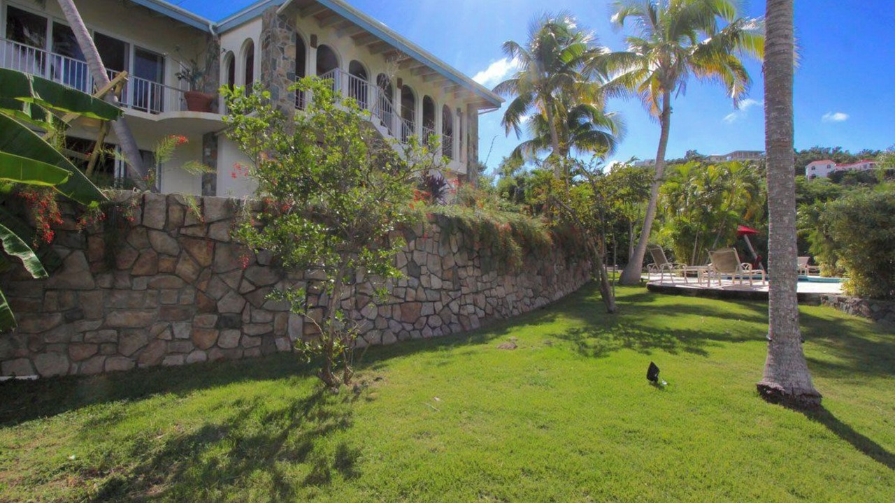 Photo of Outdoor in Estate Chocolate Hole and Great Cruz Bay