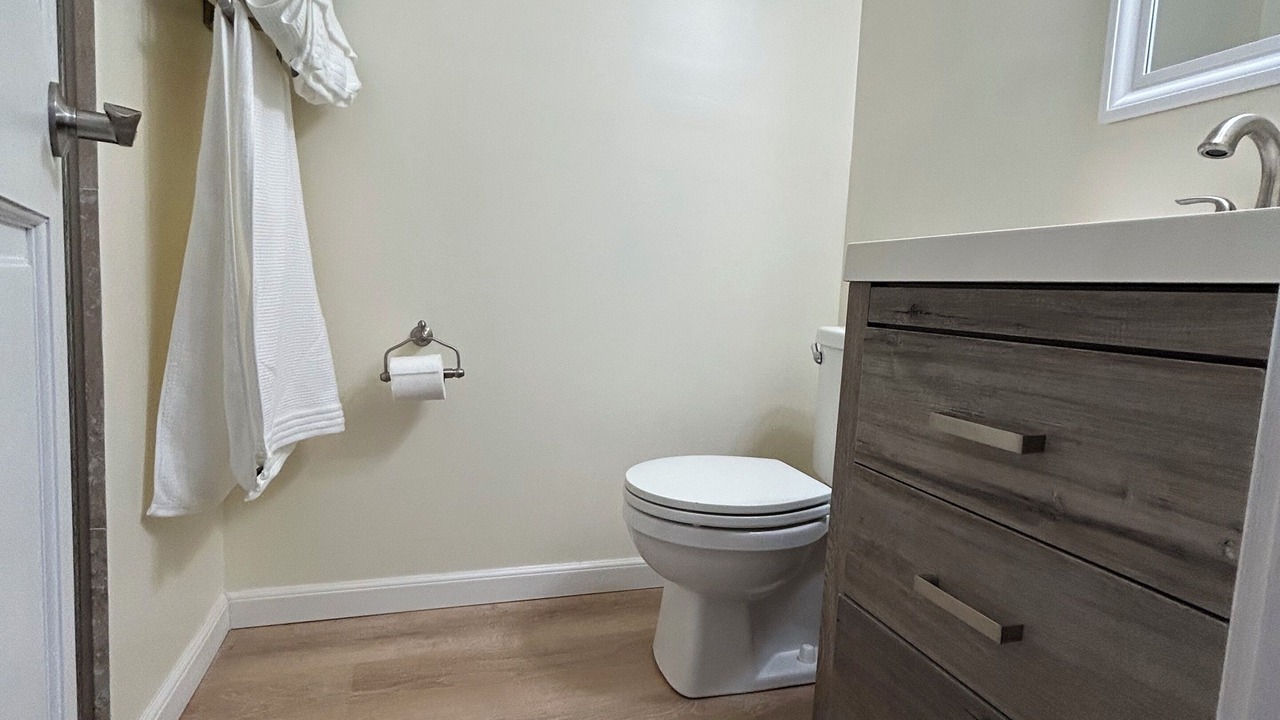 Photo of Bathroom in Estate Hermon Hill