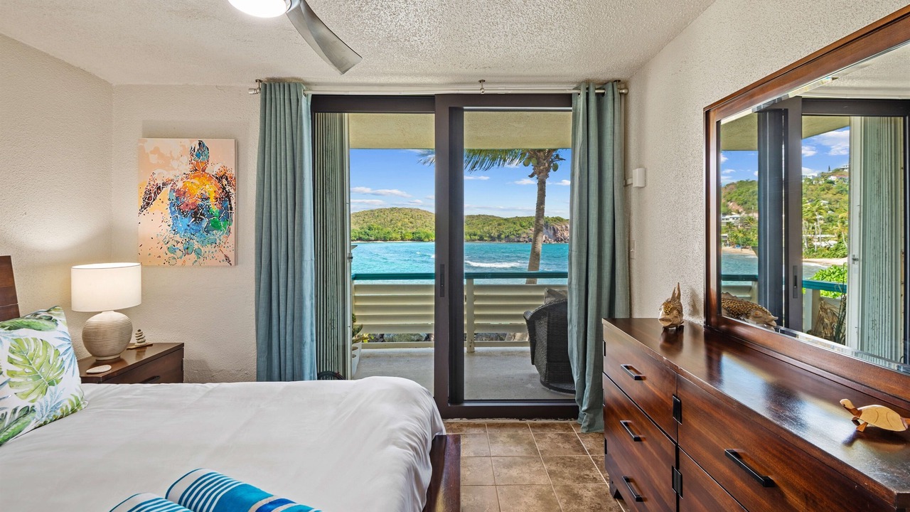Photo of Bedroom in Bolongo Bay