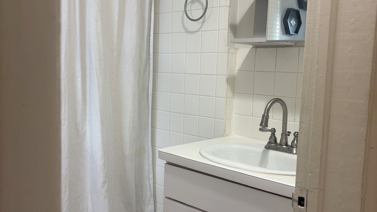 Photo of Bathroom in Estate Frenchman Bay