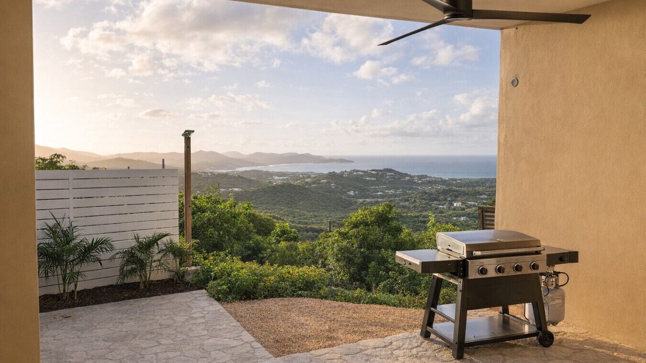 Photo of Patio Balcony in Estate Seven Hills