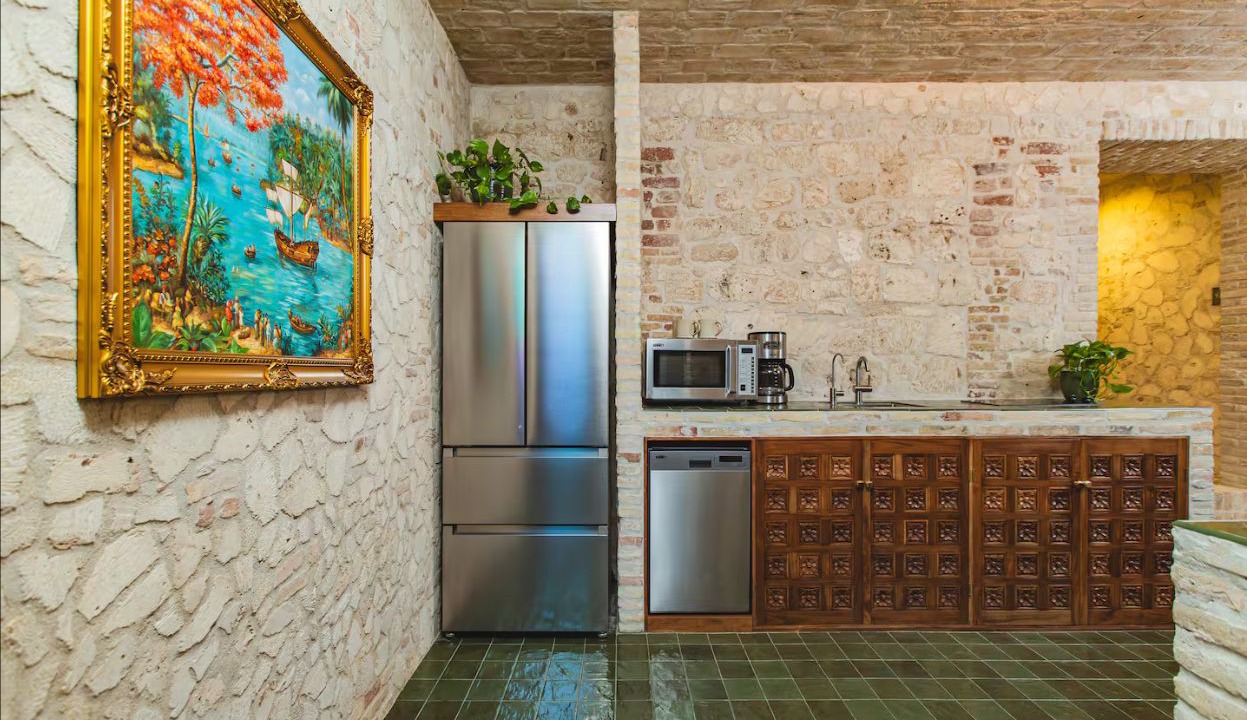 Photo of Kitchen in Estate East Street