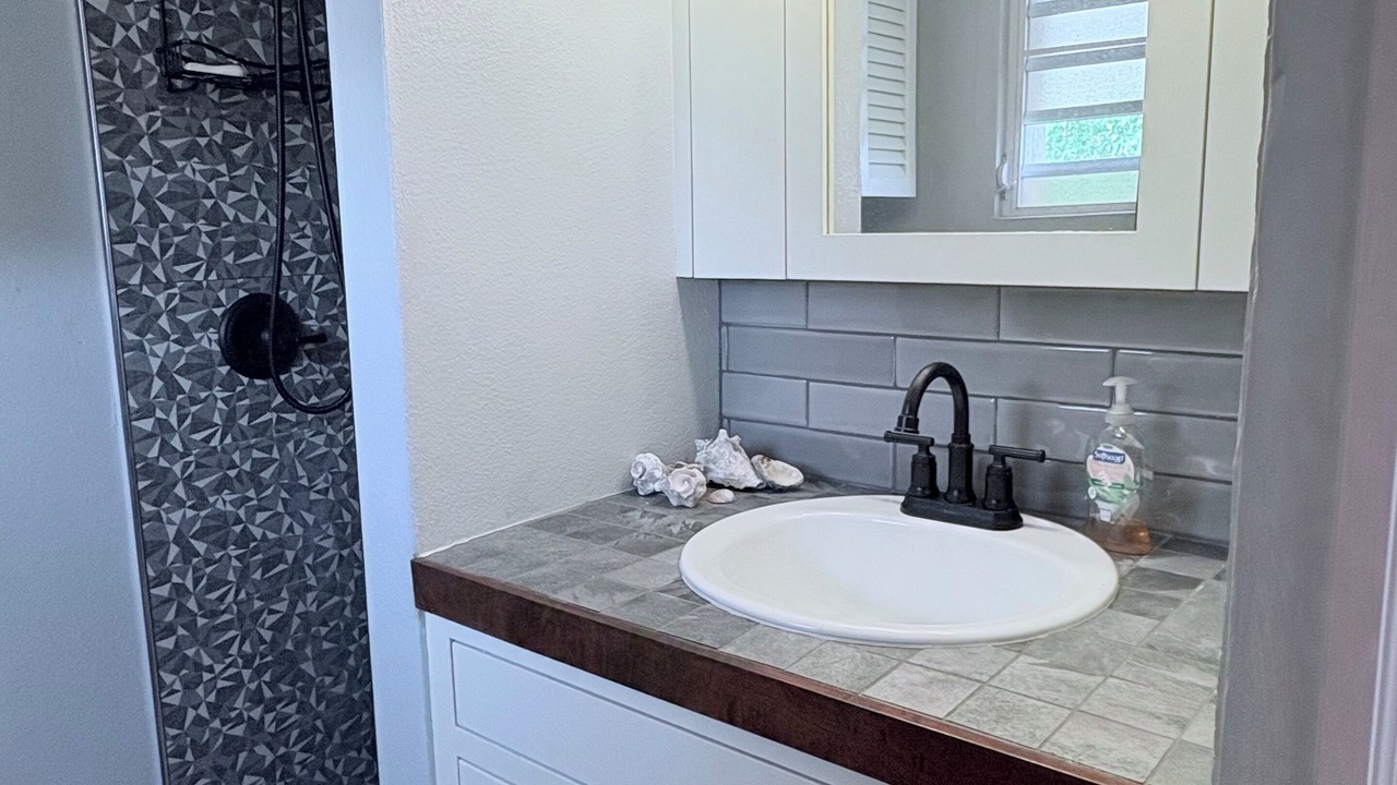 Photo of Bathroom in Estate Western Water Island