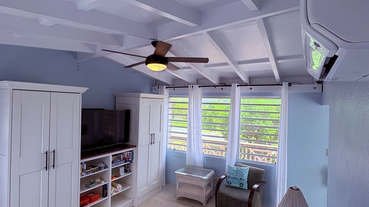 Photo of Bedroom in Estate Western Water Island