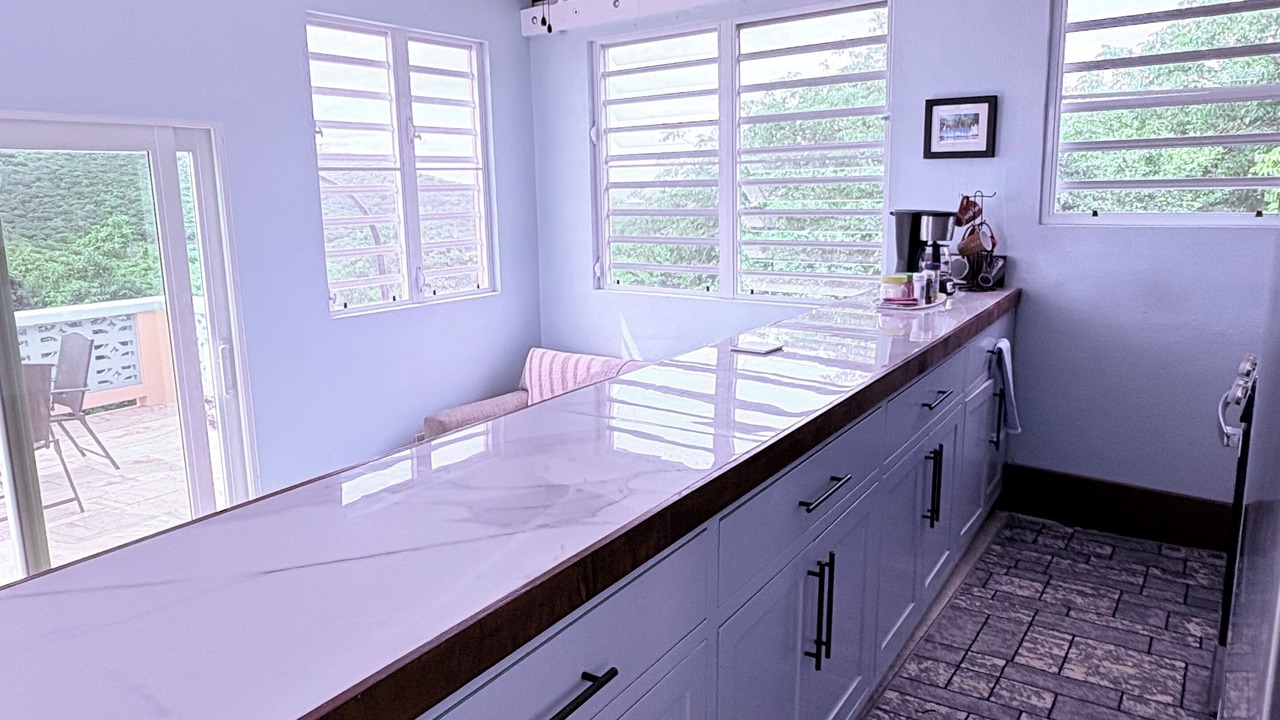 Photo of Kitchen in Estate Western Water Island