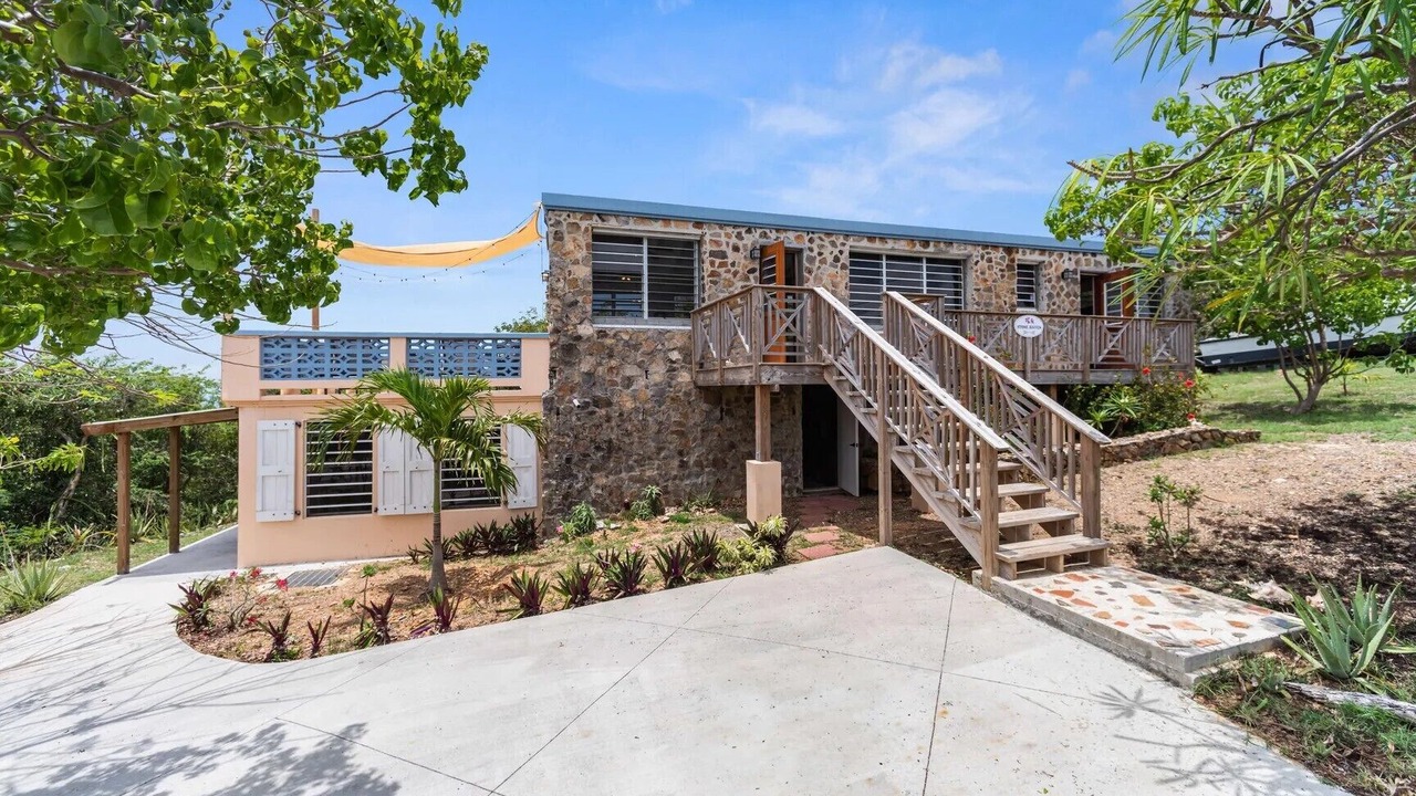 Photo of Outdoor in Estate Western Water Island