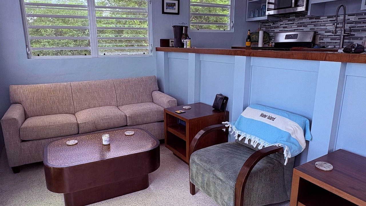Photo of Livingroom in Estate Western Water Island