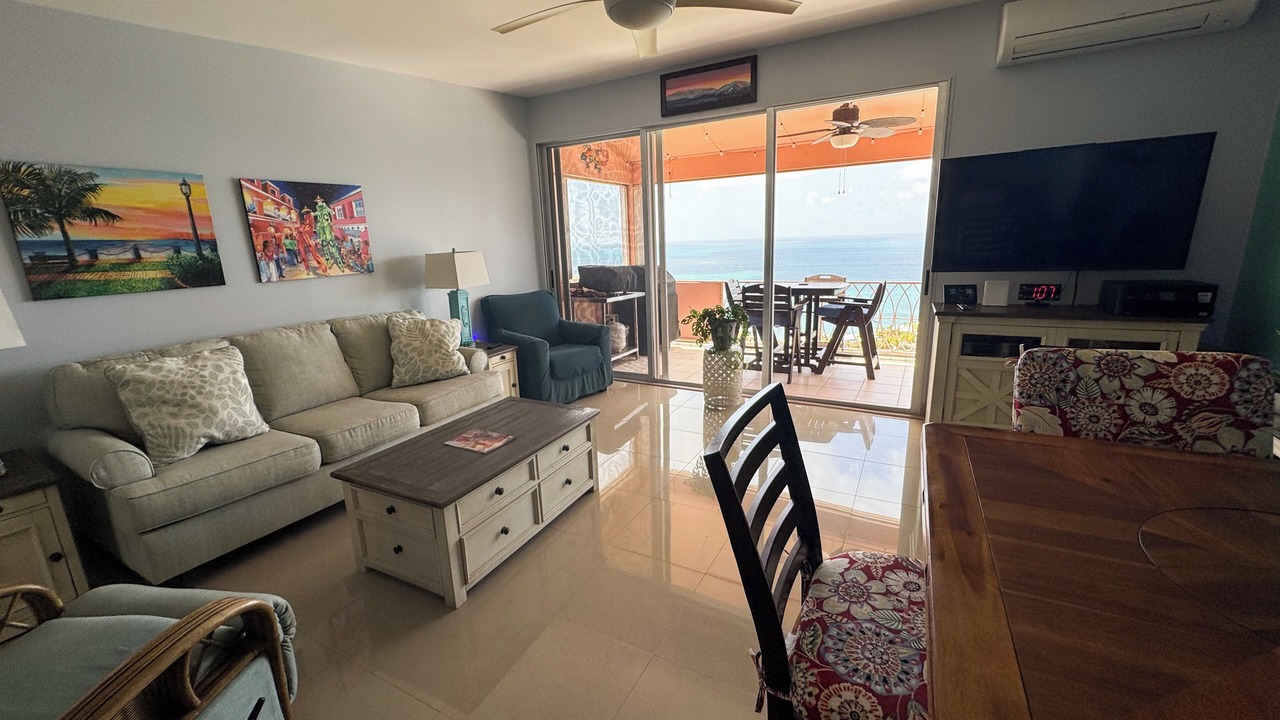 Photo of Livingroom in Cotton Valley
