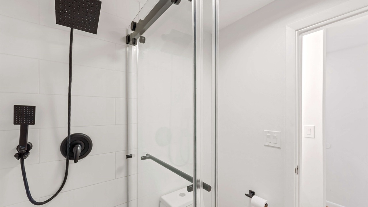 Photo of Bathroom in Red Hook