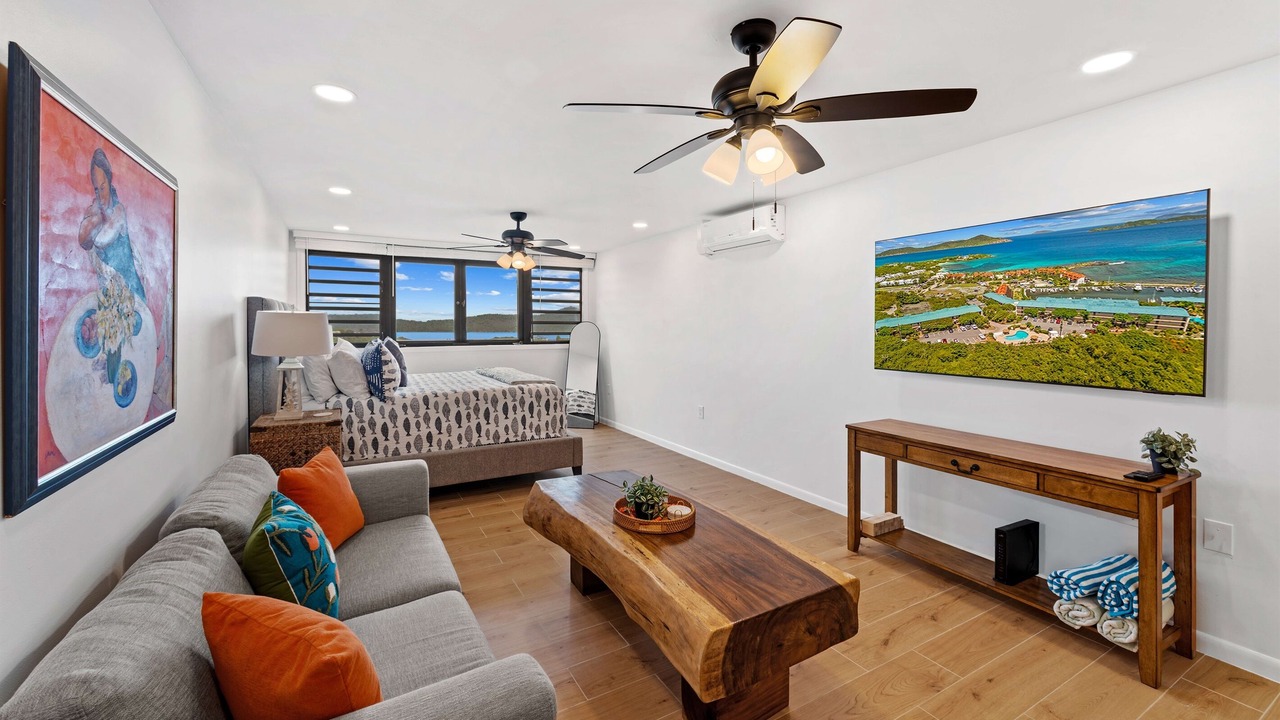 Photo of Livingroom in Red Hook