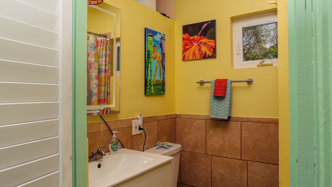 Photo of Bathroom in Kingshill
