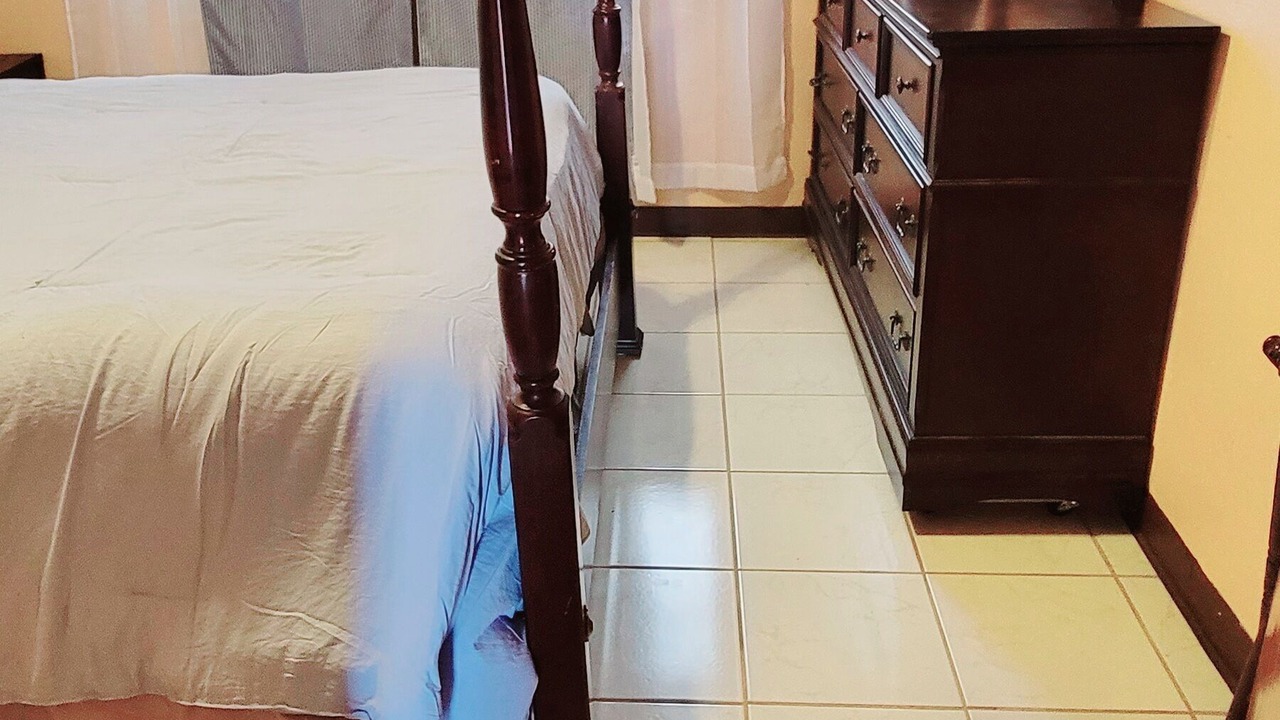 Photo of Bedroom in Estate Demarara