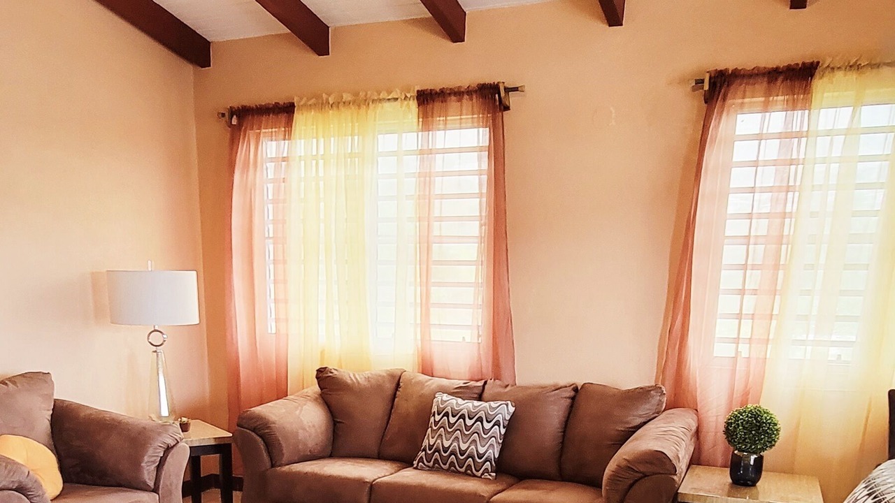 Photo of Livingroom in Estate Demarara
