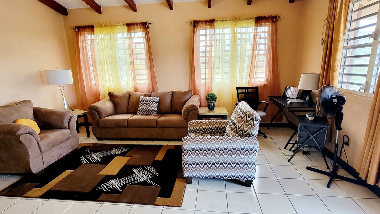 Photo of Livingroom in Estate Demarara