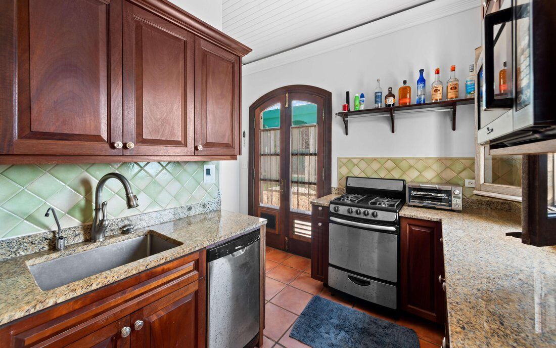 Photo of Kitchen in Estate Lindbergh Bay