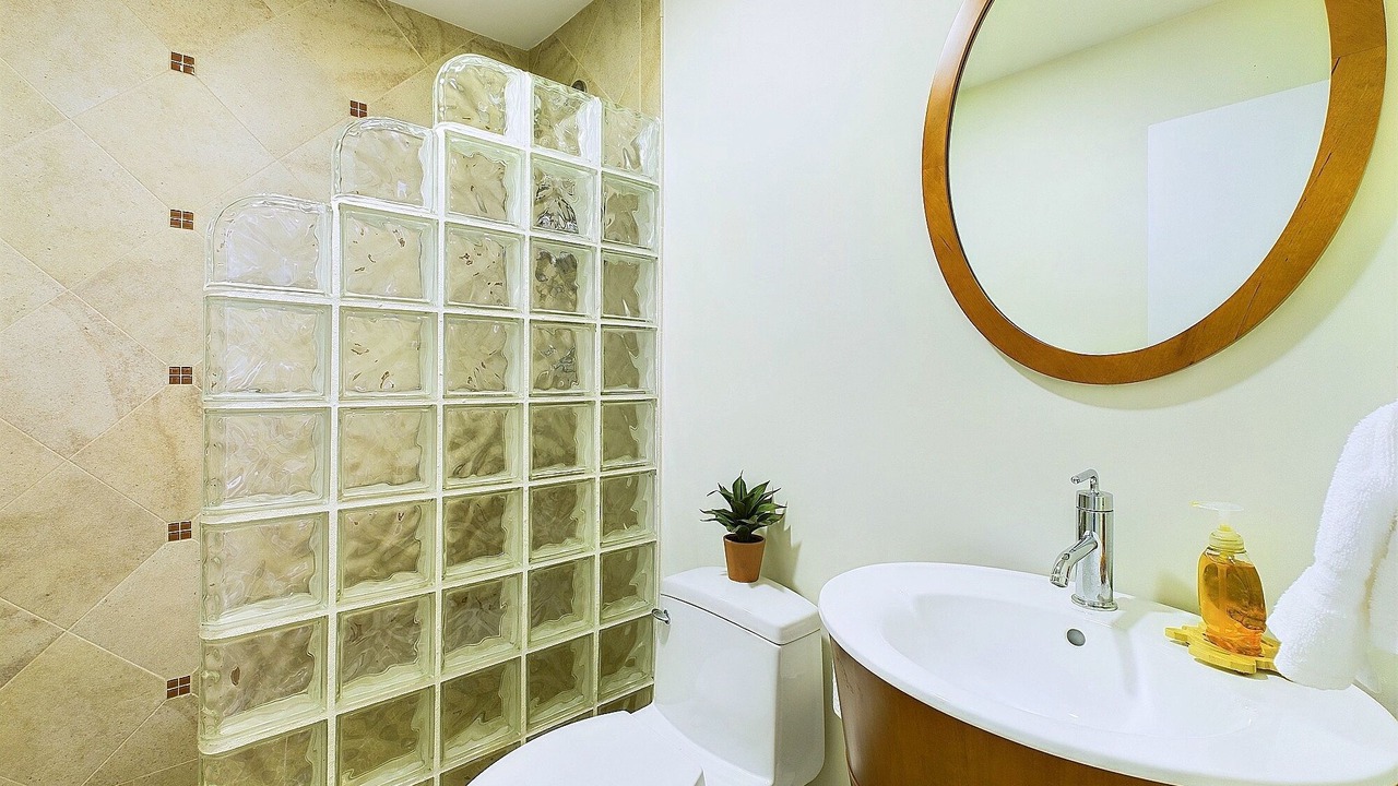 Photo of Bathroom in Cabes Point
