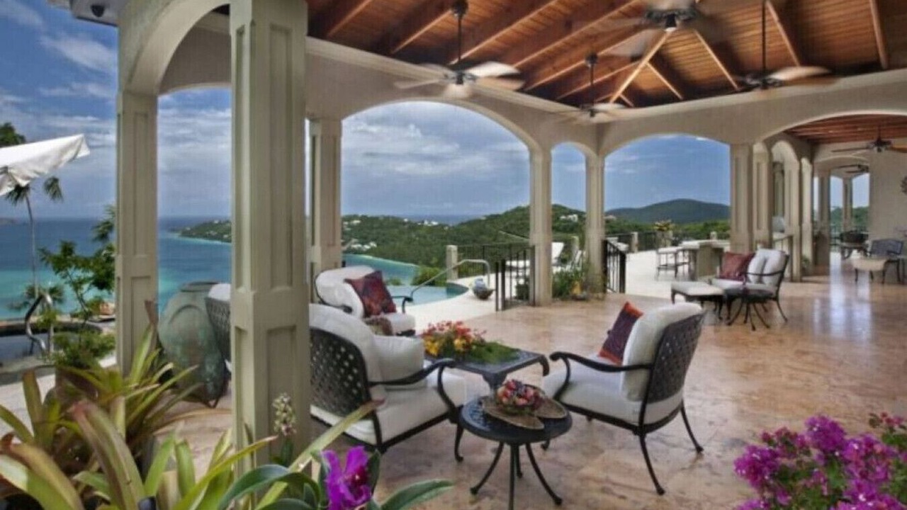 Photo of Patio Balcony in Estate Herleins Kob