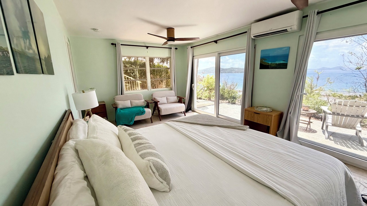 Photo of Bedroom in Johnson Bay