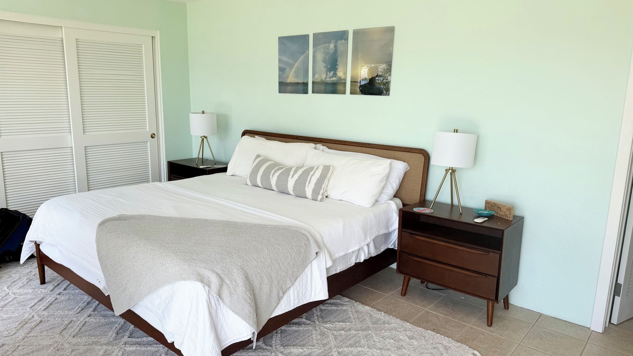 Photo of Bedroom in Johnson Bay