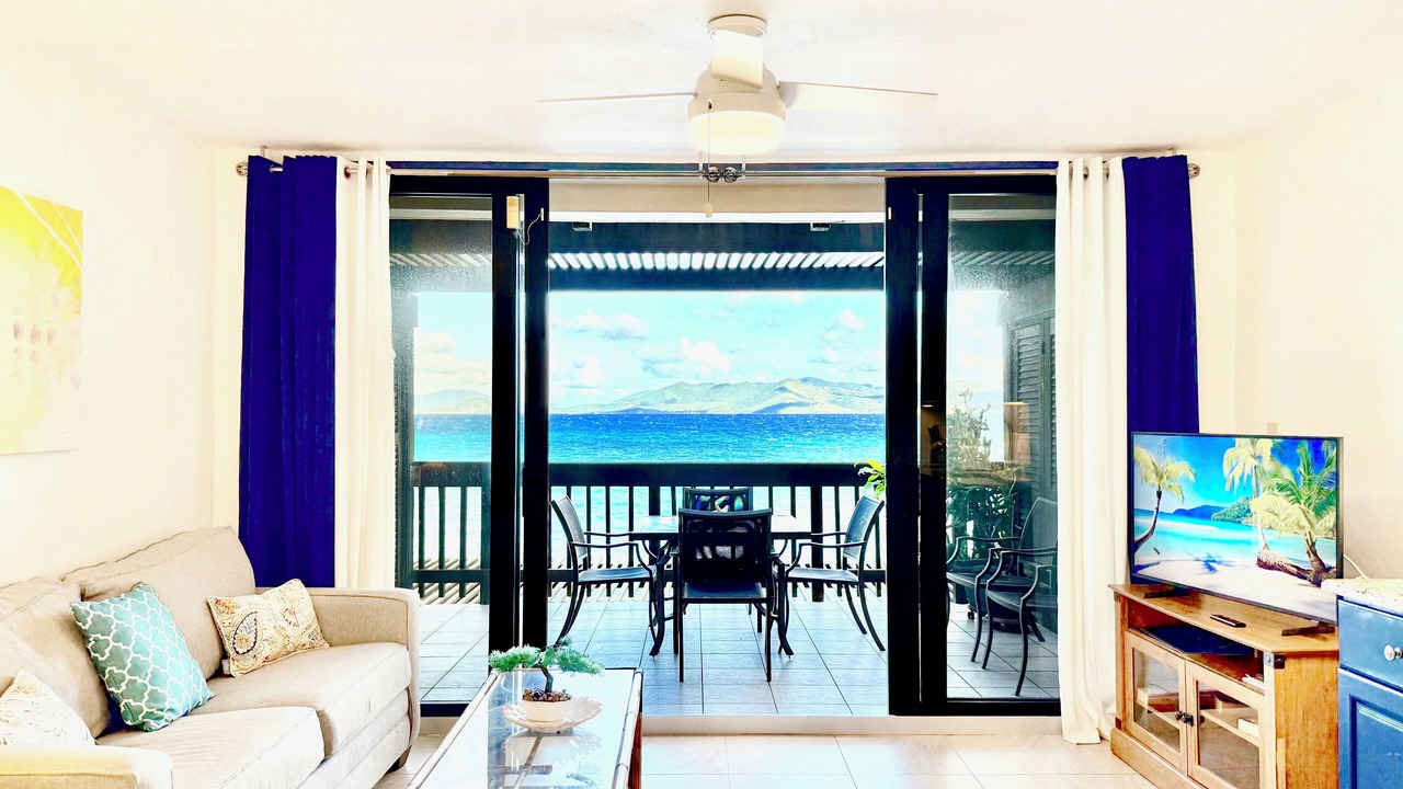 Photo of Livingroom in Cabes Point