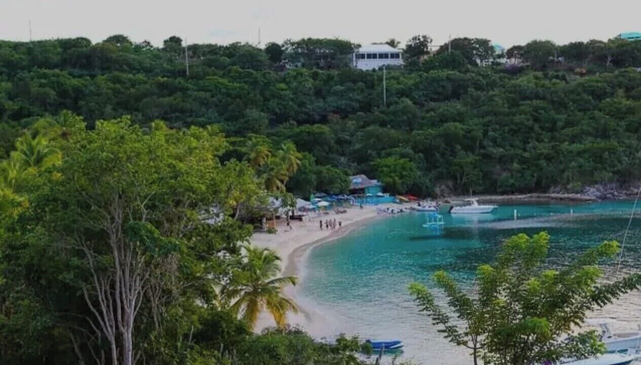 Photo of Others in St. Thomas