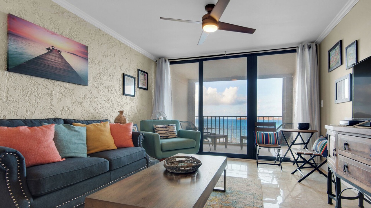 Photo of Livingroom in Red Hook