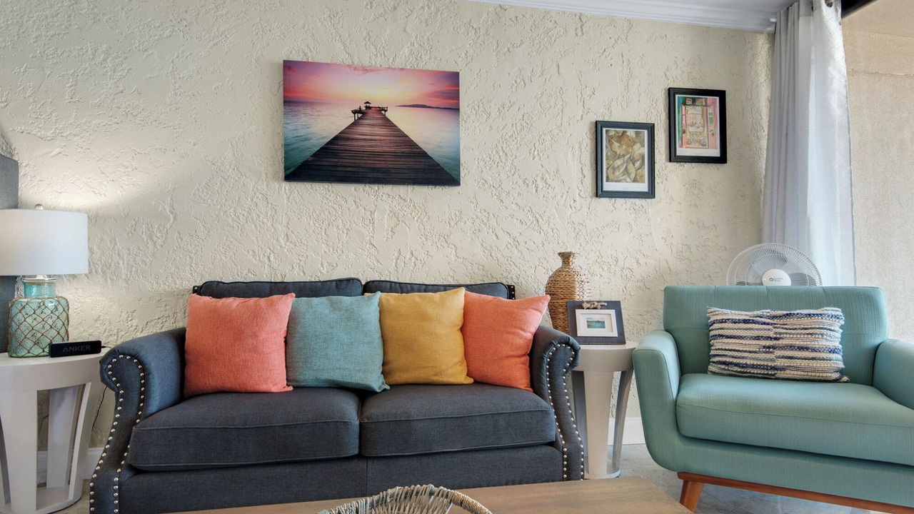 Photo of Livingroom in Red Hook
