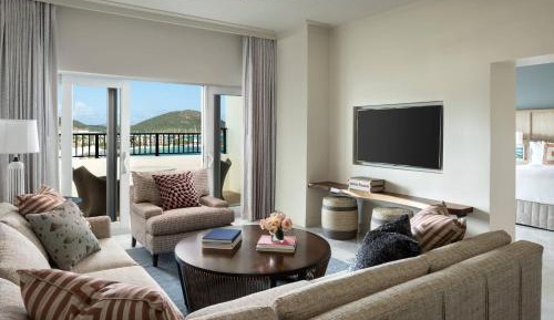 Ocean View, 1 Bedroom Executive Suite, 1 King, Sofa bed