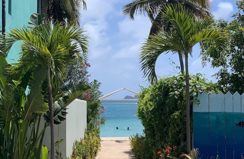 Charlotte Amalie West Hotel | Emerald Beach Resort