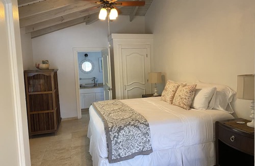 Lower Carolina Apartment | Tasteful Caribbean Home on the Harbor *Strong WIFI*