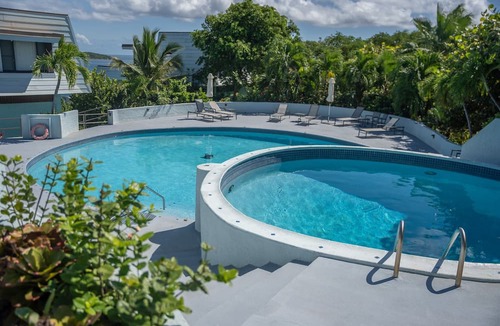Estate Bolongo Condo | Sea You Soon Retreat+Jeep option